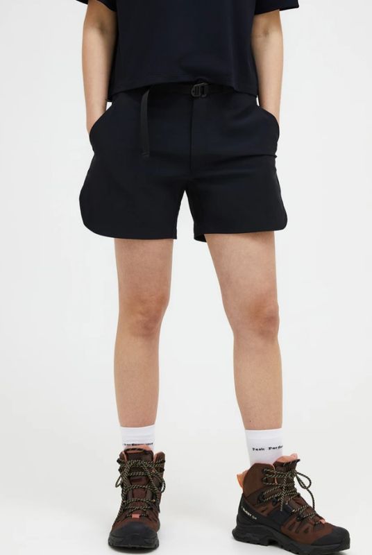 PEAK PERFORMANCE W VISLIGHT LIGHT SHORTS BLACK